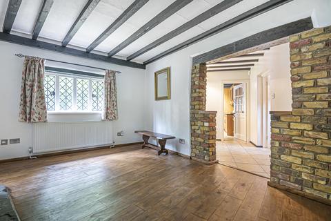 3 bedroom cottage to rent, Nightingales Lane, Chalfont St Giles, HP8