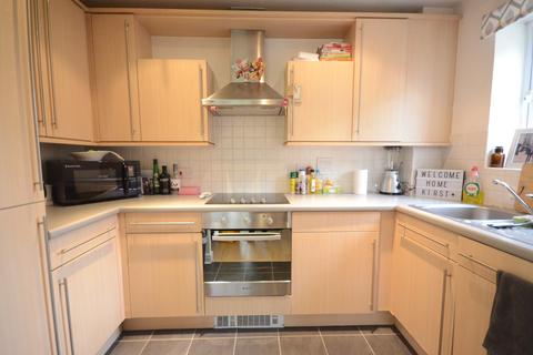 2 bedroom apartment to rent, St. Catherines Wood, Camberley