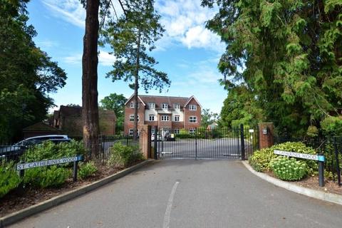 2 bedroom flat to rent, St. Catherines Wood, Park Road, Camberley, GU15