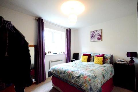 2 bedroom flat to rent, St. Catherines Wood, Park Road, Camberley, GU15