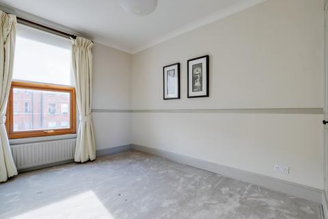 2 bedroom apartment to rent, Fulham Road, SW6