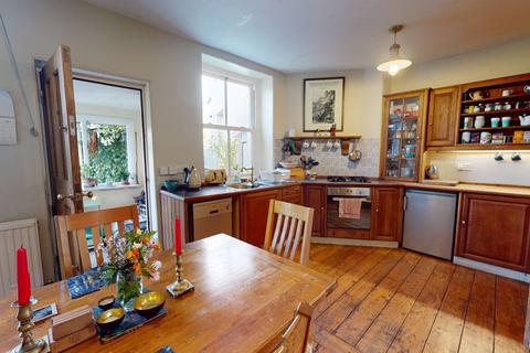 4 bedroom terraced house for sale, 36 Mill Street, Chagford, Devon