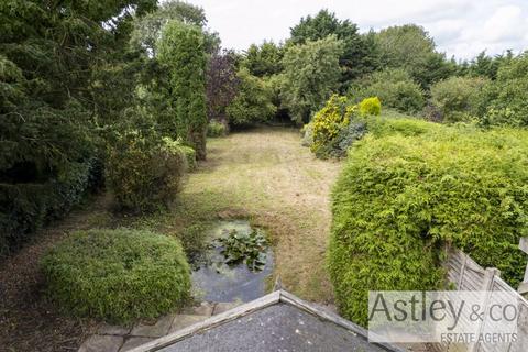 3 bedroom cottage for sale, The Street, Hempstead, Holt