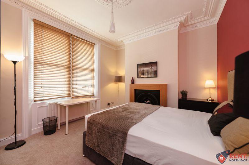 Clayton Park Square, Newcastle Upon Tyne – pohled 2