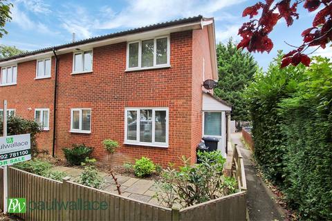 5 Foxes Drive, Waltham Cross, EN7 6HG