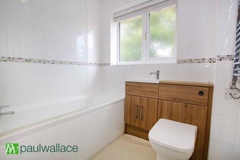 5 Foxes Drive, Waltham Cross, EN7 6HG