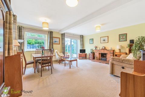 6 Adam Close, Baughurst, Tadley, RG26 5HG