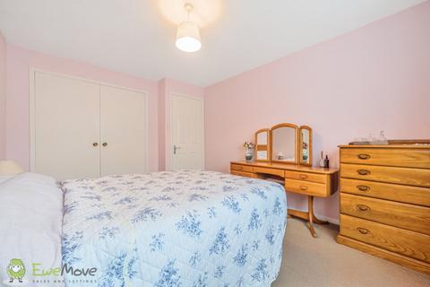 6 Adam Close, Baughurst, Tadley, RG26 5HG