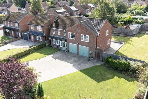 5 bedroom detached house for sale, Back Street, Laxton, DN14