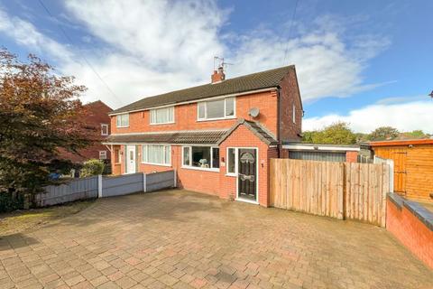 2 bedroom semi-detached house for sale, Bankhouse Drive, Congleton