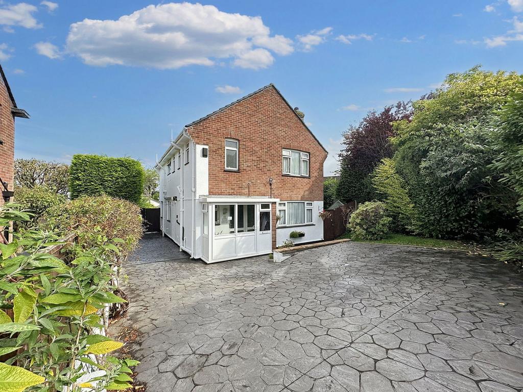 Cot Hill, Plympton PL7 4 bed detached house for sale £425,000