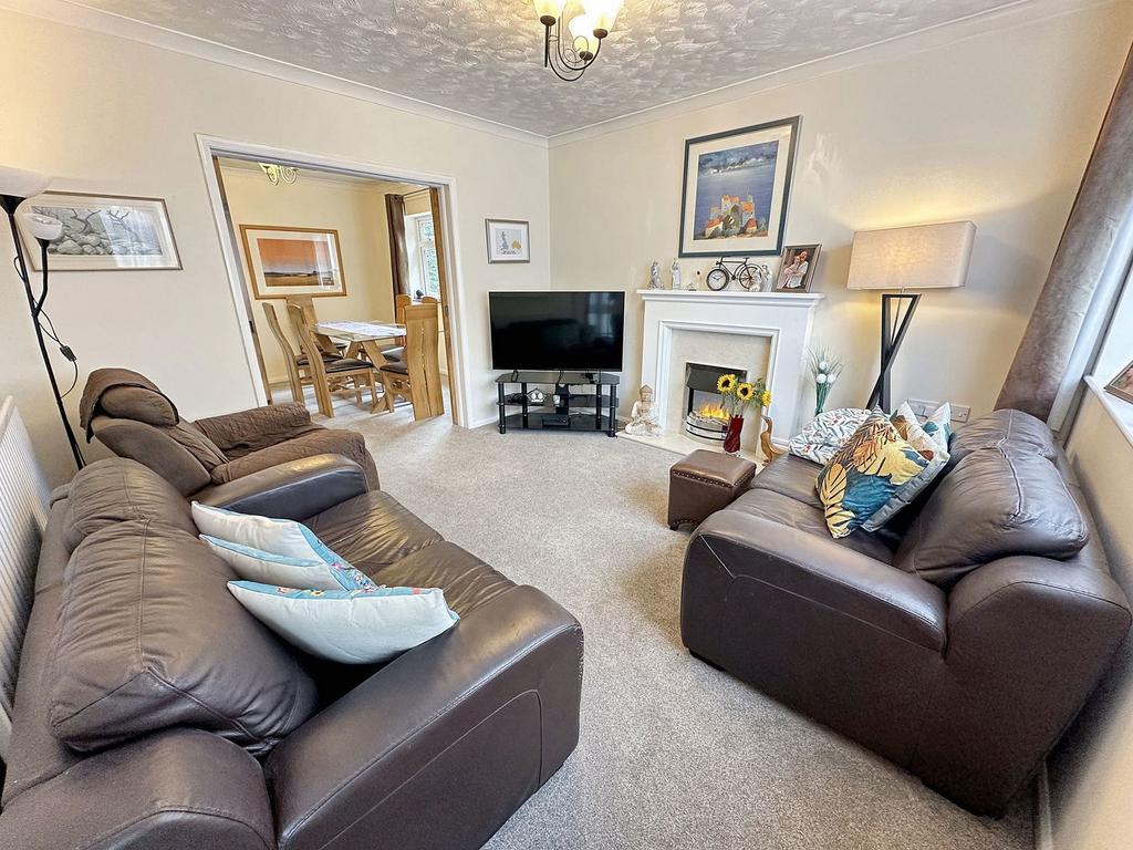 Cot Hill, Plympton PL7 4 bed detached house for sale £425,000