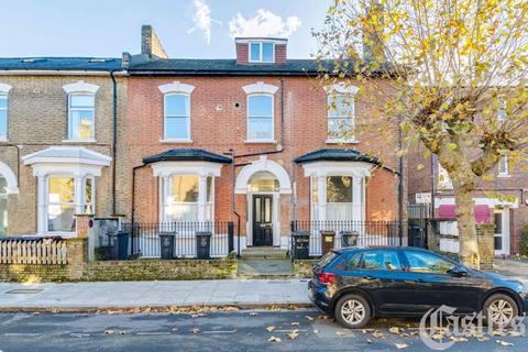 1 bedroom apartment for sale, Goulton Road, London