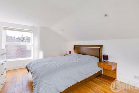 1 bedroom apartment for sale, Goulton Road, London