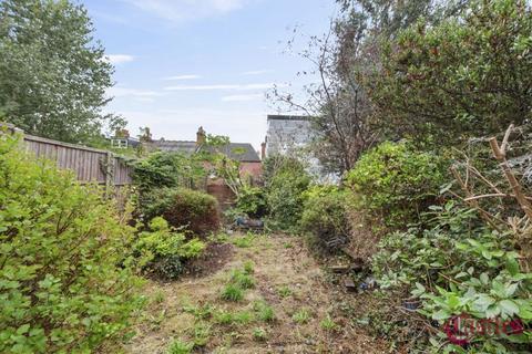 4 bedroom end of terrace house for sale, Addington Road, N4