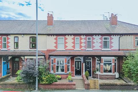 3 bedroom terraced house for sale, Chester Road, Warrington WA4