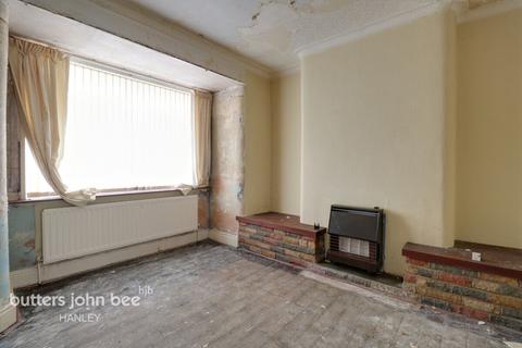 3 bedroom semi-detached house for sale, Greasley Road, Stoke-On-Trent, ST2 8JE