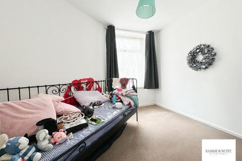 2 bedroom terraced house for sale, Roberts Street, Ynysybwl, Pontypridd, CF37 3EA