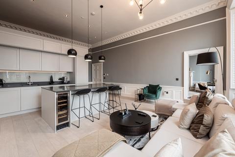 1 bedroom flat for sale, 41/4 York Place, New Town, Edinburgh, EH1