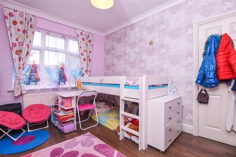 82 Avenue Road, London, SW16 4HL