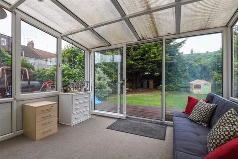 82 Avenue Road, London, SW16 4HL