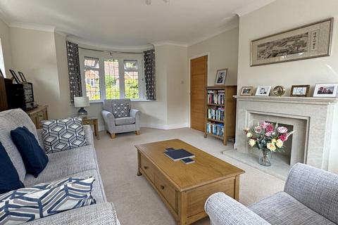 2 bedroom detached bungalow for sale, Manor Close, Sidmouth