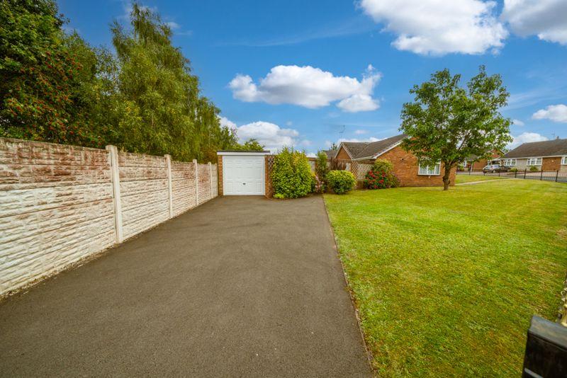 DRIVEWAY &amp; GARAGE