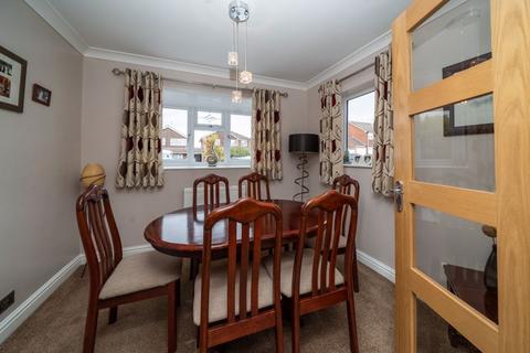 3 bedroom detached house for sale, Allenby Close, Kingswinford DY6