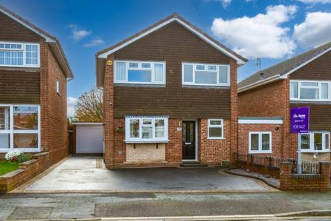 65 Allenby Close, Kingswinford, DY6 8SY