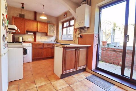 3 bedroom terraced house for sale, Barry Crescent, Manchester M28