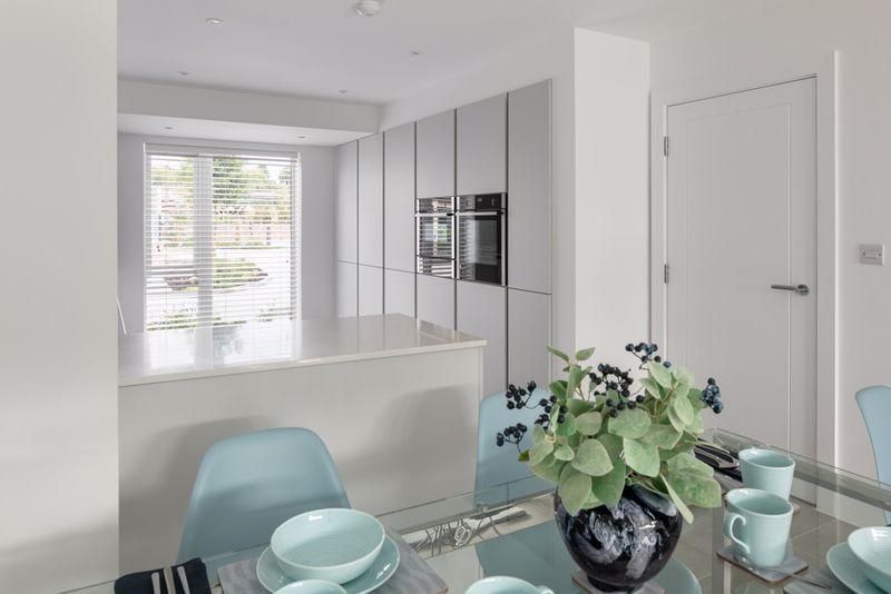 Open Plan Family...
