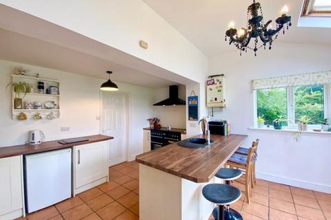 4 bedroom village house for sale, Witham Road, Thistleton LE15