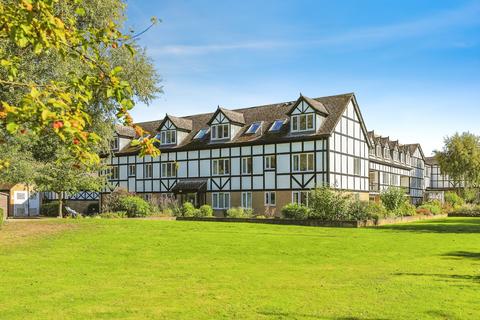 1 bedroom apartment for sale, The Chestnuts (Huntingdon), Godmanchester PE29