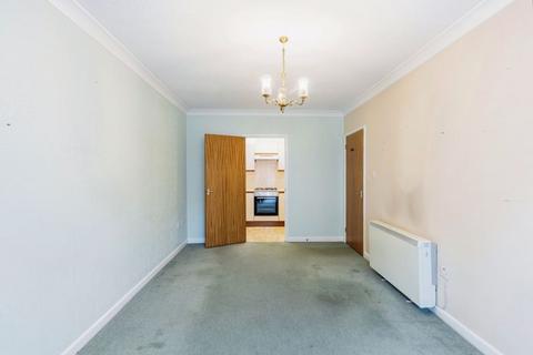 1 bedroom retirement property for sale, Stroud GL5