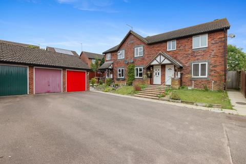 20 Peasmead, Buntingford, SG9 9SF