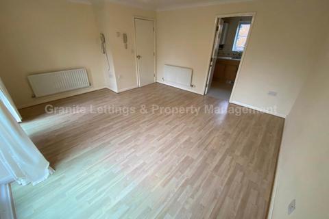 2 bedroom apartment to rent, Calderbrook Court, Meadowbrook Way, Cheadle Hulme, SK8 5NX