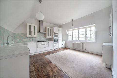 2 bedroom apartment for sale, Elm Park Road, Pinner, Middlesex