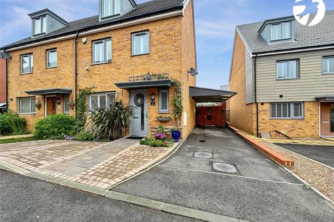 4 bedroom semi-detached house for sale, Gala Avenue, Swanley, Kent, BR8