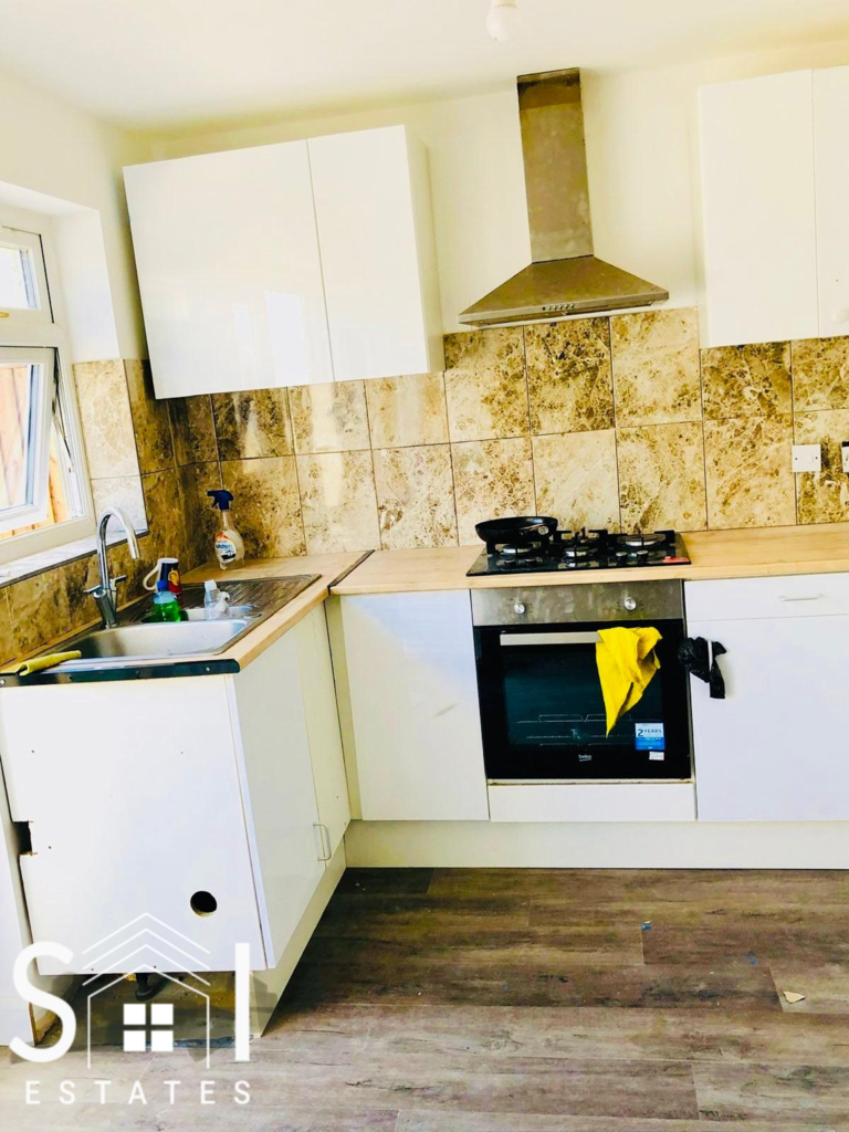 KITCHEN.png