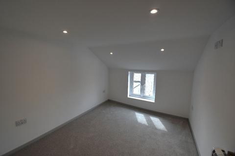 2 bedroom flat to rent, Flat 1,  Coinagehall Street, Helston