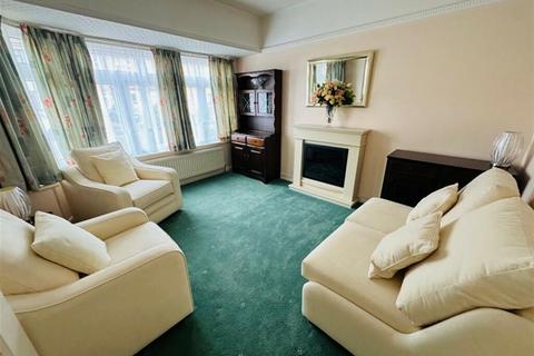 3 bedroom terraced house for sale, TEMPLE AVENUE, DAGENHAM RM8