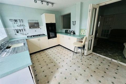 3 bedroom terraced house for sale, TEMPLE AVENUE, DAGENHAM RM8