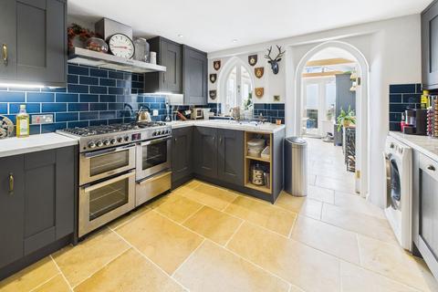 undefined, Chipping Norton OX7