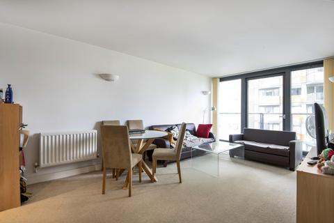 1 bedroom flat to rent, Neutron Tower, 6 Blackwall Way, London, E14