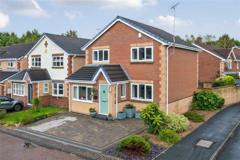 3 bedroom detached house for sale, Shelley Crescent, Oulton, Leeds