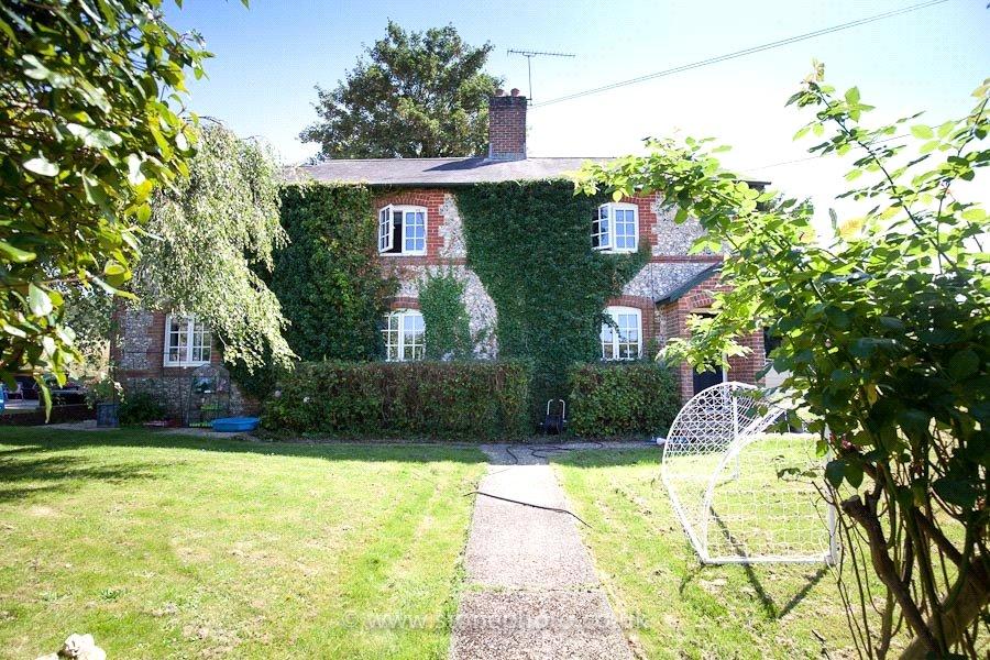 3 Lower Farm Cottage