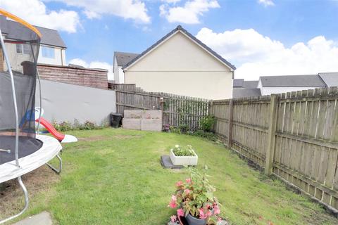 3 bedroom end of terrace house for sale, Penhole Drive, Launceston, Cornwall, PL15