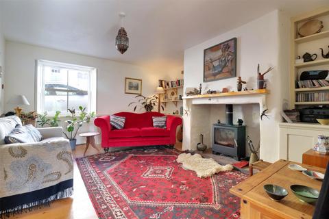 63 Mill Street, Torrington, EX38 8AL
