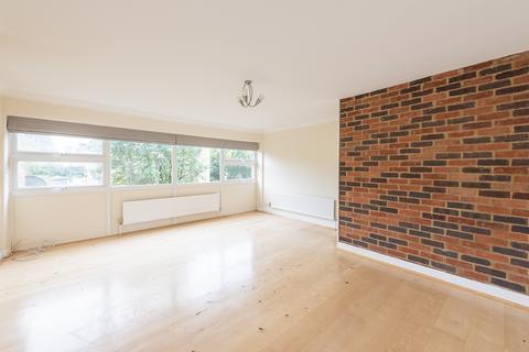 3 bedroom end of terrace house for sale, Shakespeare Road, Hertfordshire AL5