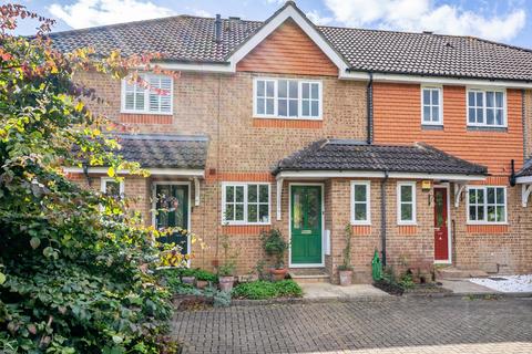 2 bedroom terraced house for sale, Riverbanks Close, Harpenden AL5